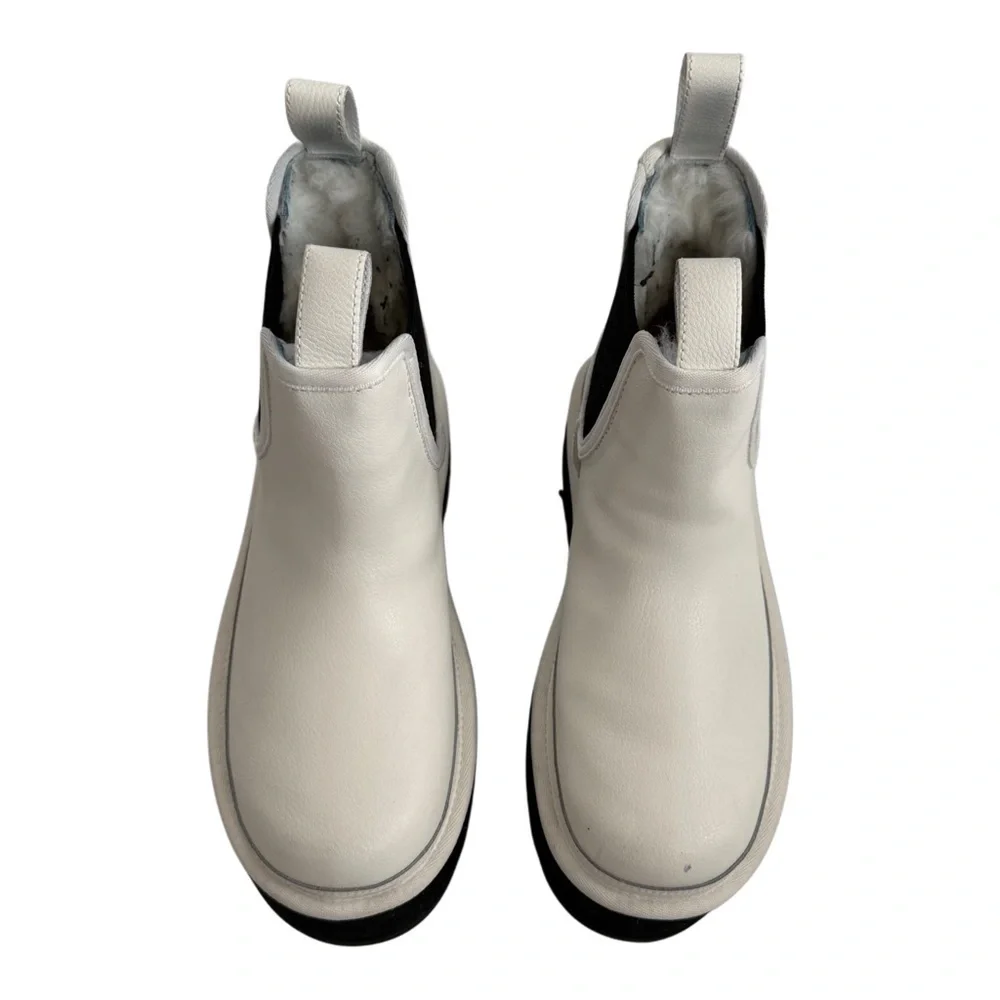 UGG neumel platform